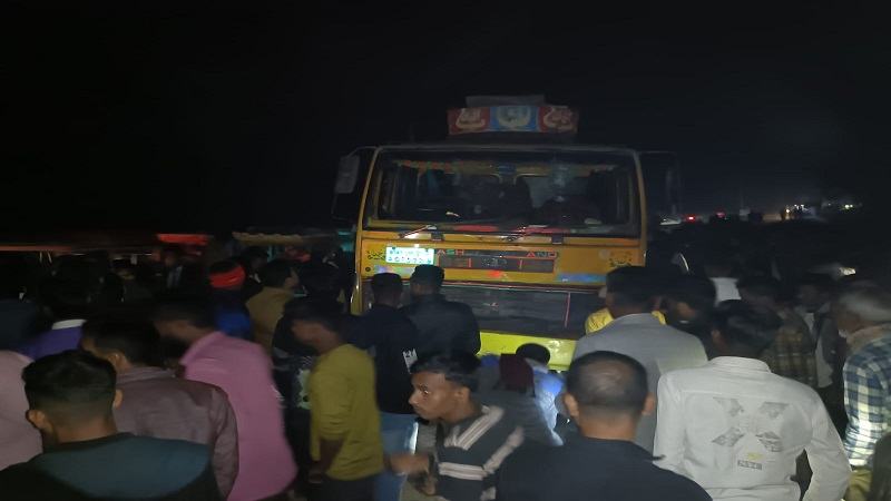 কুড়িগ্রামে ট্রাক-মোটরসাইকেল সংঘর্ষে দশম শ্রেণির ছাত্র নিহত