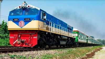 চার ঘণ্টা পর ঢাকার সঙ্গে উত্তরবঙ্গের ট্রেন চলাচল স্বাভাবিক