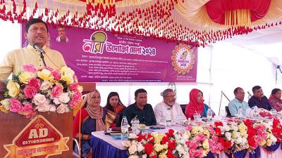 চুয়াডাঙ্গায় নারী উদ্যোক্তা মেলা উদ্বোধন