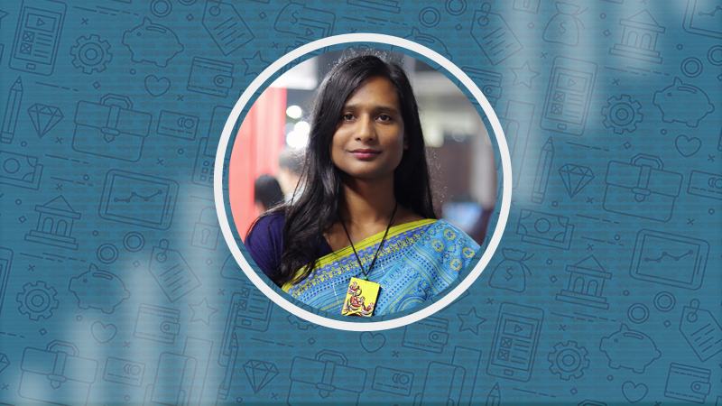 আলোর চারপাশে ঘনীভূত রহস্যময় অন্ধকার