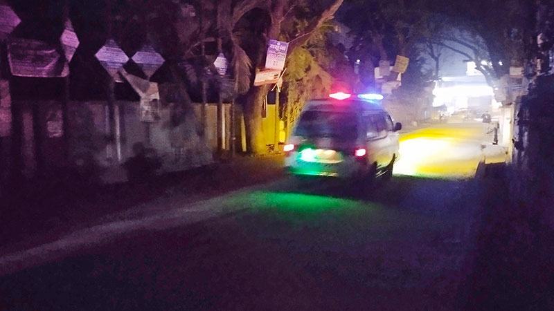 প্রথম শ্রেণীর জয়পুরহাট পৌরসভার অধিকাংশ সড়কবাতি নষ্ট