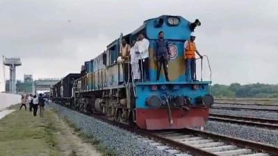 ভাঙ্গা থেকে যশোরের পথে ছুটল ট্রায়াল ট্রেন