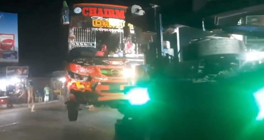 ঈদে বাড়ি ফেরার পথে বাসচাপায় শ্যালক-দুলাভাই নিহত