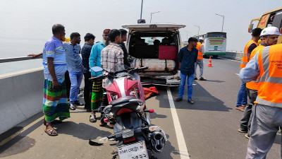 পদ্মা সেতুতে মোটরসাইকেলের ধাক্কায় একজন নিহত