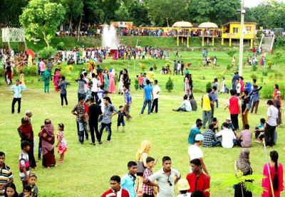 মৌলভীবাজারের পর্যটন স্পটগুলোয় পর্যটকদের ঢল