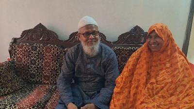 জলদস্যুদের হাত থেকে মুক্তির খবরে আত্মহারা তারেকুলের বাবা-মা