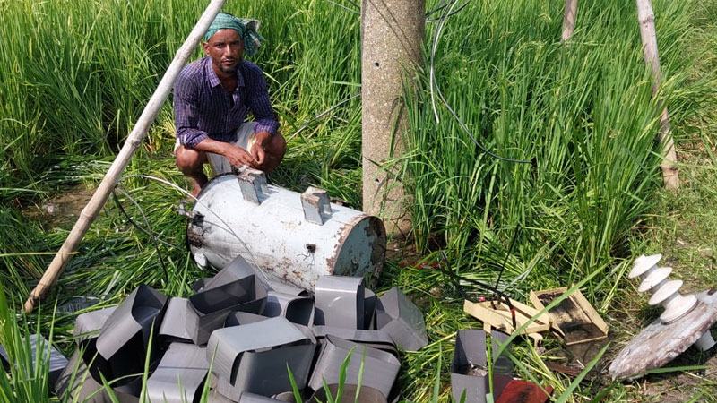 নাটোরে পাহারা বসিয়েও বন্ধ হচ্ছে না ট্রান্সফরমার ও সেচ পাম্প চুরি