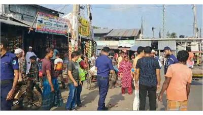 বাগেরহাটে যাত্রীবাহী বাসের চাপায় মাদ্রাসার কর্মচারী নিহত