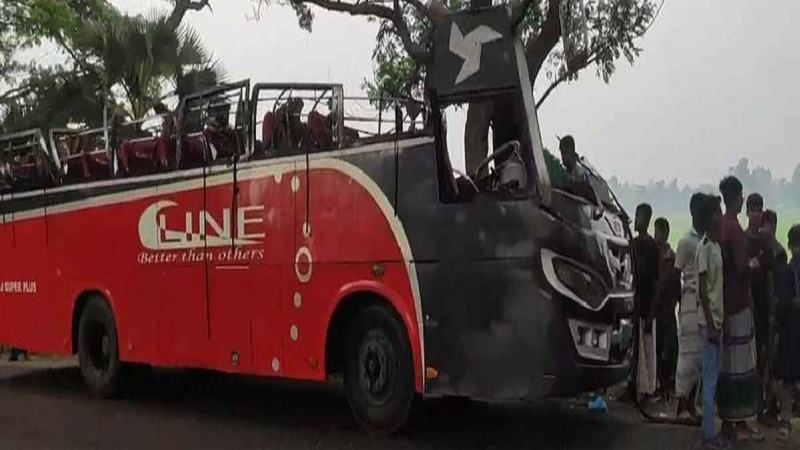 সিরাজগঞ্জে সড়ক দুর্ঘটনায় নিহত ১