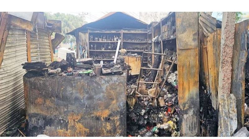 ব্রাহ্মণবাড়িয়ার সরাইলে অগ্নিকাণ্ডে ১১ দোকান ভস্মীভূত