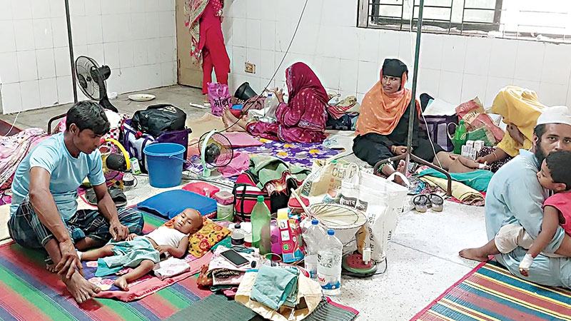 অস্থায়ী চিকিৎসক দিয়ে চলছে স্বাস্থ্যসেবা