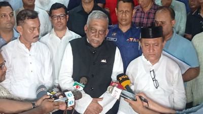 রোহিঙ্গাদের ভবিষ্যৎ অনিশ্চিত: স্বরাষ্ট্রমন্ত্রী
