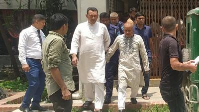 পুলিশের সামনে আ. লীগ নেতাকে কুপিয়ে হত্যা, চেয়ারম্যানসহ কারাগারে ৯