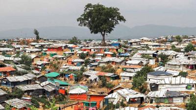 রোহিঙ্গা ক্যাম্পে গুলিতে তিনজন নিহত