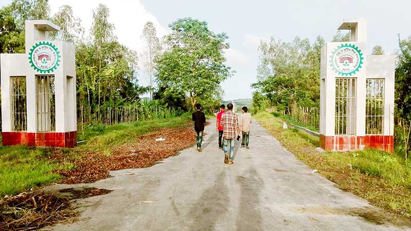 প্লট বরাদ্দ শুরুর পাঁচ বছরে উৎপাদনে যেতে পেরেছে ৭ শিল্প-কারখানা