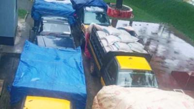 সিলেটে ১১ ট্রাক ভারতীয় চিনি জব্দ
