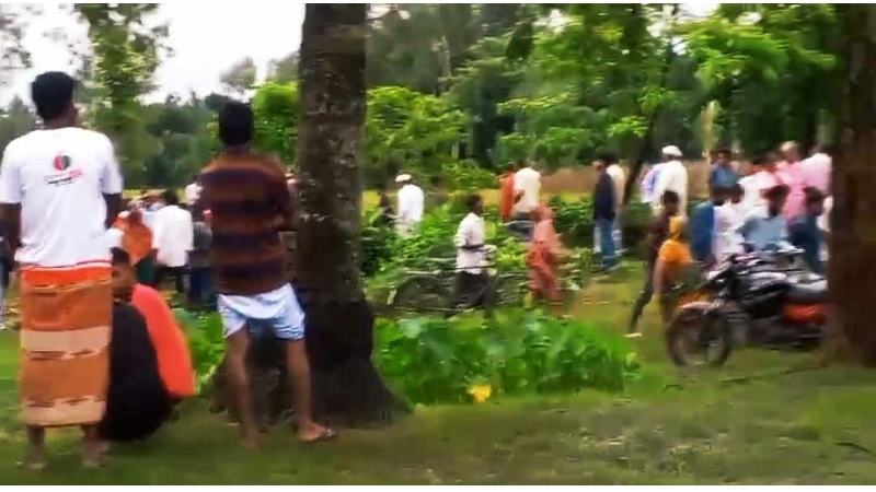 ঈদের দিন কচুক্ষেতে মিলল ব্যবসায়ীর গলাকাটা মরদেহ