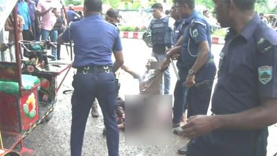 নাটোর জেলা বিএনপির আহ্বায়ককে কুপিয়ে জখম