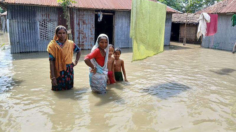 কুড়িগ্রামে বন্যার কারণে বন্ধ ৩৪১টি শিক্ষা প্রতিষ্ঠান