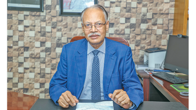 প্রচলিত কাঠামোয় প্রায় সব শিক্ষাই সাধারণ হয়ে গেছে
