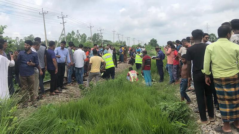 রায়পুরায় রেললাইনের পাশে ৫ জনের খণ্ডিত মরদেহ