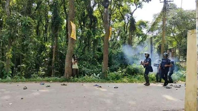 কুমিল্লায় গ্রেফতার আরো ১৭, বেশিরভাগই বিএনপি-জামায়াতের নেতাকর্মী