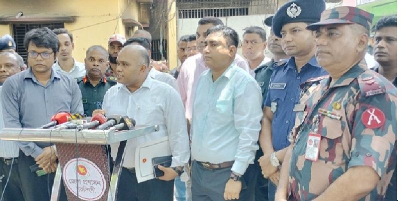 নরসিংদী কারাগার পরিদর্শন করল স্বরাষ্ট্র মন্ত্রণালয়ের তদন্ত কমিটি