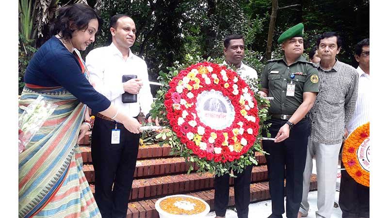 চিত্রশিল্পী এসএম সুলতানের জন্মদিন উদযাপন