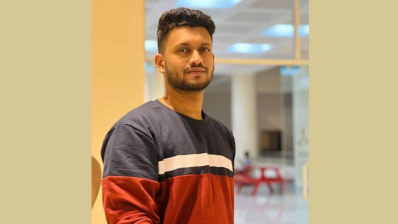 নিজের শরীরে ৪৯টা স্প্লিন্টার, চোখের সামনে লাশ, বুঝলাম কীসের মধ্য দিয়ে যাচ্ছি