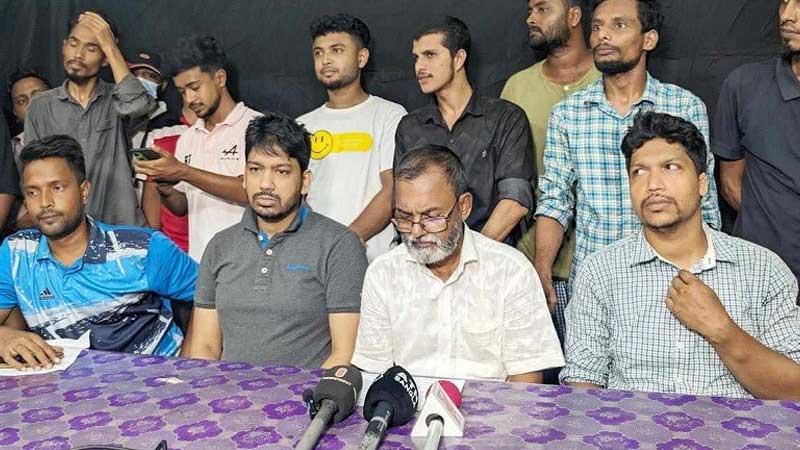সঞ্জয় পাল গ্রেফতার ফাঁসানোর চেষ্টা দাবি দীপ্তর পরিবারের