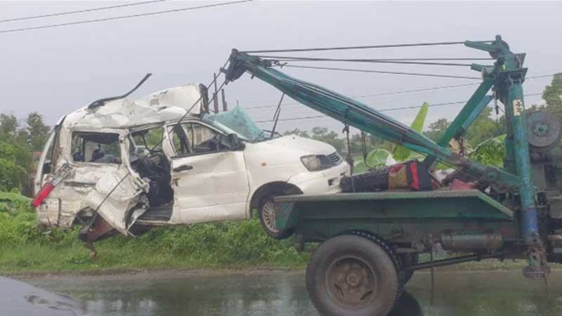কুমিল্লায় চারজনসহ সড়ক দুর্ঘটনায় নিহত ৭