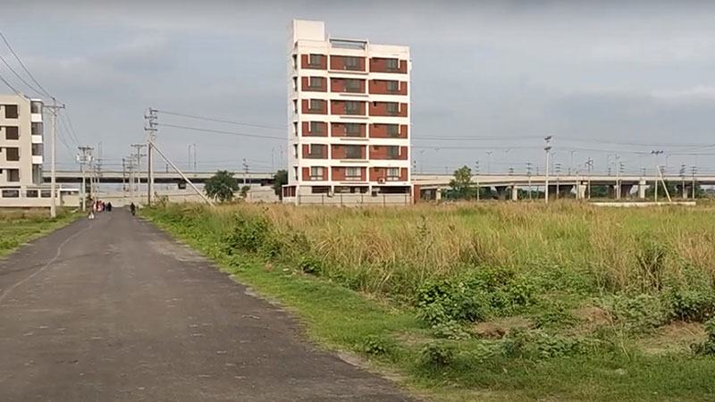 নিয়ম ভেঙে সংরক্ষিত কোটায় অতিরিক্ত প্লট বরাদ্দ ৩২টি