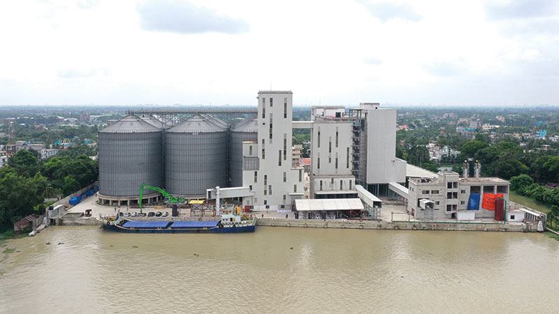 কারখানার সব মেশিনারিজ সরাসরি সুইজারল্যান্ডভিত্তিক সাপ্লায়ার থেকে আনা হয়েছে
