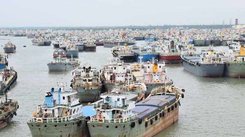 প্রতিযোগিতামূলক দরে লাইটার জাহাজে পণ্য পরিবহনের সুযোগ চান ব্যবসায়ীরা