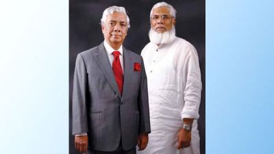 শাইনপুকুর গ্রামের উর্দুভাষী এক প্রভাবশালী পরিবারের উত্থান-পতন