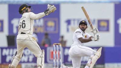 টেস্টে ৭৫ বছরের মধ্যে দ্রুততম হাজার রান কামিন্দু মেন্ডিসের