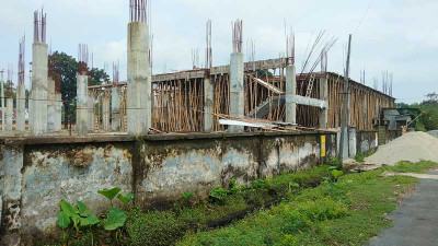 দুই দফা সময় বাড়িয়েও শেষ হয়নি নির্মাণকাজ