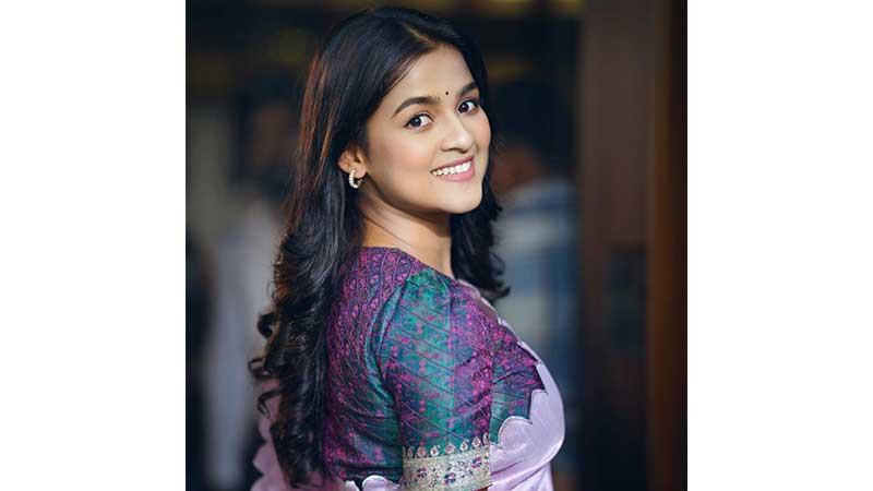 পূজায় সাদিয়া আয়মানের ‘মমতা’