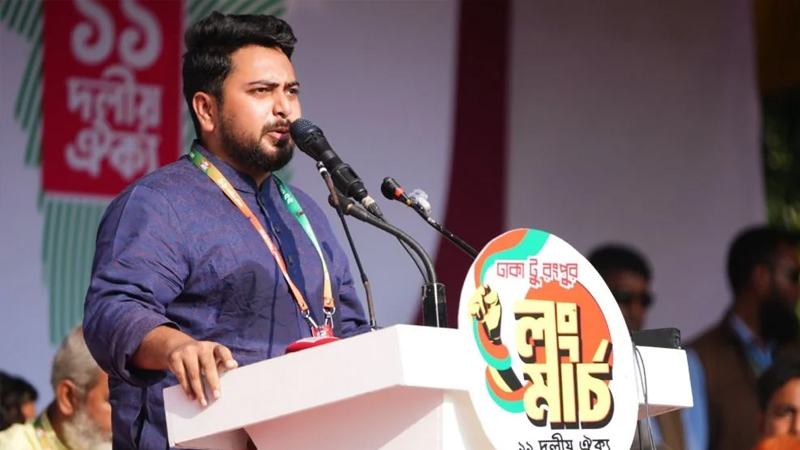 তারেক রহমানকে নির্ধারণ করতে হবে কীভাবে ক্ষমতা থেকে চলে যাবেন: নাহিদ ইসলাম