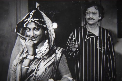 পরমা সিনেমার দৃশ্য