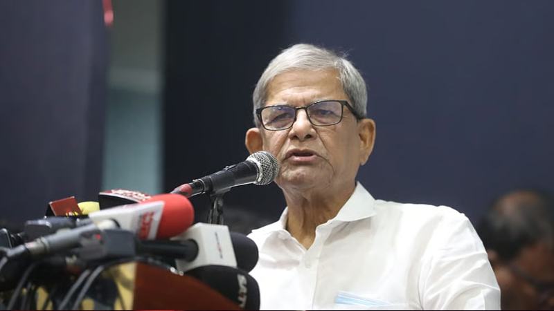 বাংলাদেশ গণতন্ত্র উত্তরণের পথে চলছে: মির্জা ফখরুল