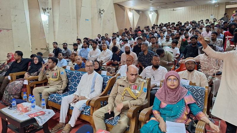সংবর্ধনার দরকার নাই, আমাদের সন্তানদের স্বপ্ন বাস্তবায়ন করুন: শহীদ শ্রাবণের বাবা