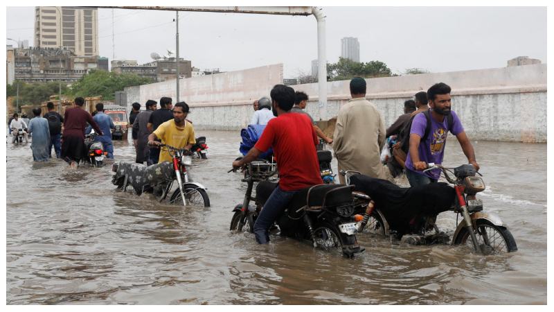 পাকিস্তানের পাঞ্জাবে ভয়াবহ বন্যায় একদিনে নিহত ৬৩, জরুরি অবস্থা ঘোষণা