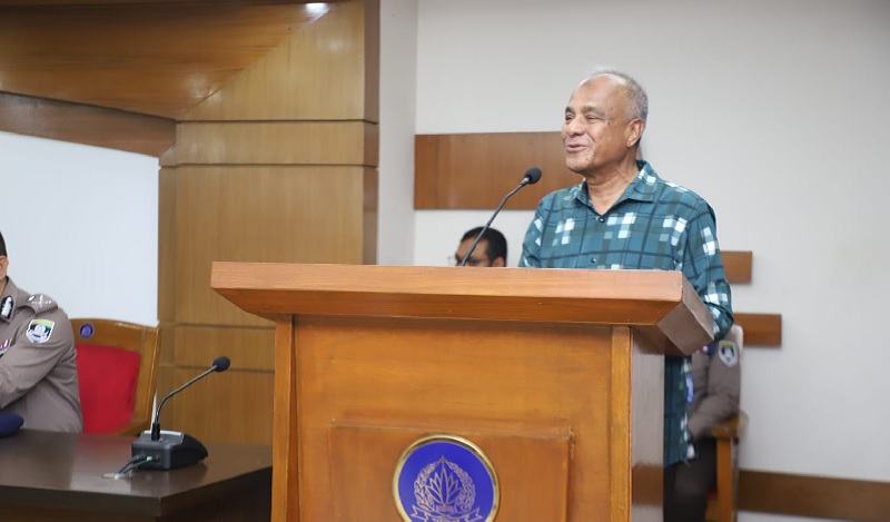আইনশৃঙ্খলা বাহিনীর নিরপেক্ষ ভূমিকার কারণে নির্বাচন প্রশংসিত হয়েছে: স্বরাষ্ট্র উপদেষ্টা