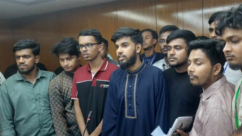 আলোচনায় ‘সন্তুষ্ট নন’ পলিটেকনিকের শিক্ষার্থীরা, আন্দোলন চলবে