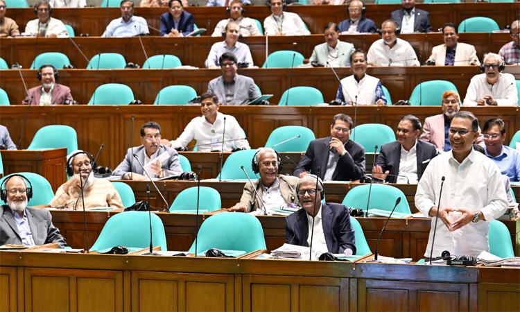 ফ্যামিলি কার্ডের কারণে বাজেটের ওপর চাপ পড়ার আশঙ্কা নেই: প্রধানমন্ত্রী