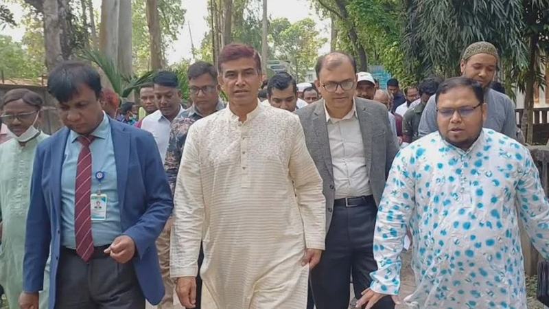 বিগত সরকার দেশের চিকিৎসা সেবা অনেক পিছিয়ে দিয়েছে: পানি সম্পদ প্রতিমন্ত্রী