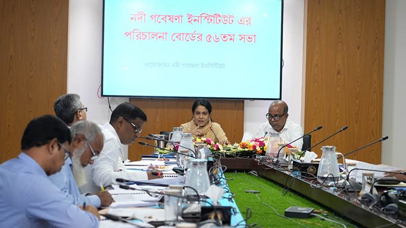 দেশের বিভিন্ন প্রান্তে থাকা সংকটাপন্ন নদীগুলো আমাদের বাঁচাতে হবে: পানি সম্পদ উপদেষ্টা