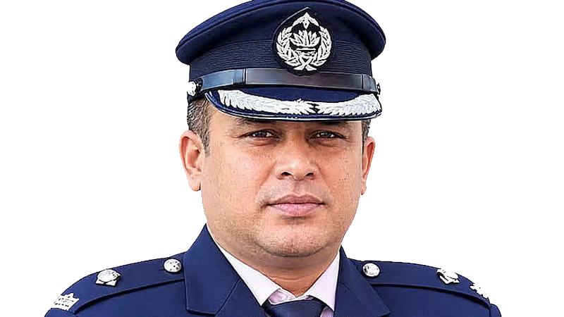 রাষ্ট্রদ্রোহ মামলায় ক্যান্টনমেন্ট থানার সাবেক ওসি রাকিবুল গ্রেফতার