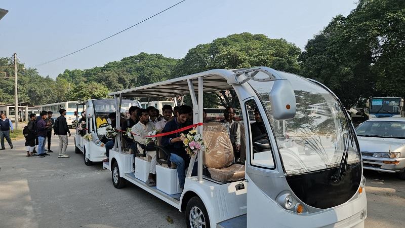 রাজশাহী বিশ্ববিদ্যালয়ে পরিবেশবান্ধব ই-কার চালু